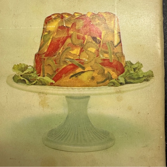 Vintage Joys of Jell-O Recipe Cookbook - Picture 8 of 8